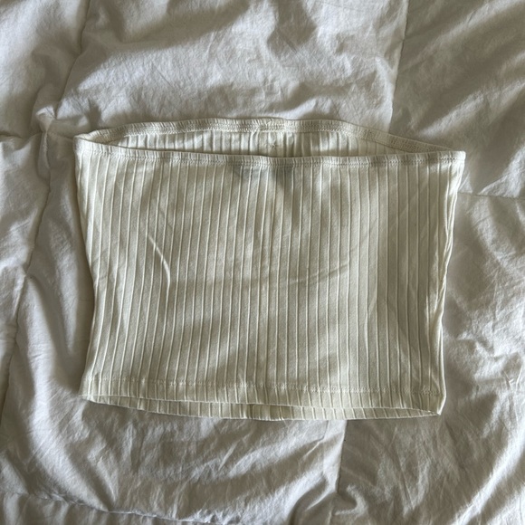 Ribbed Tube Top - Picture 3 of 4